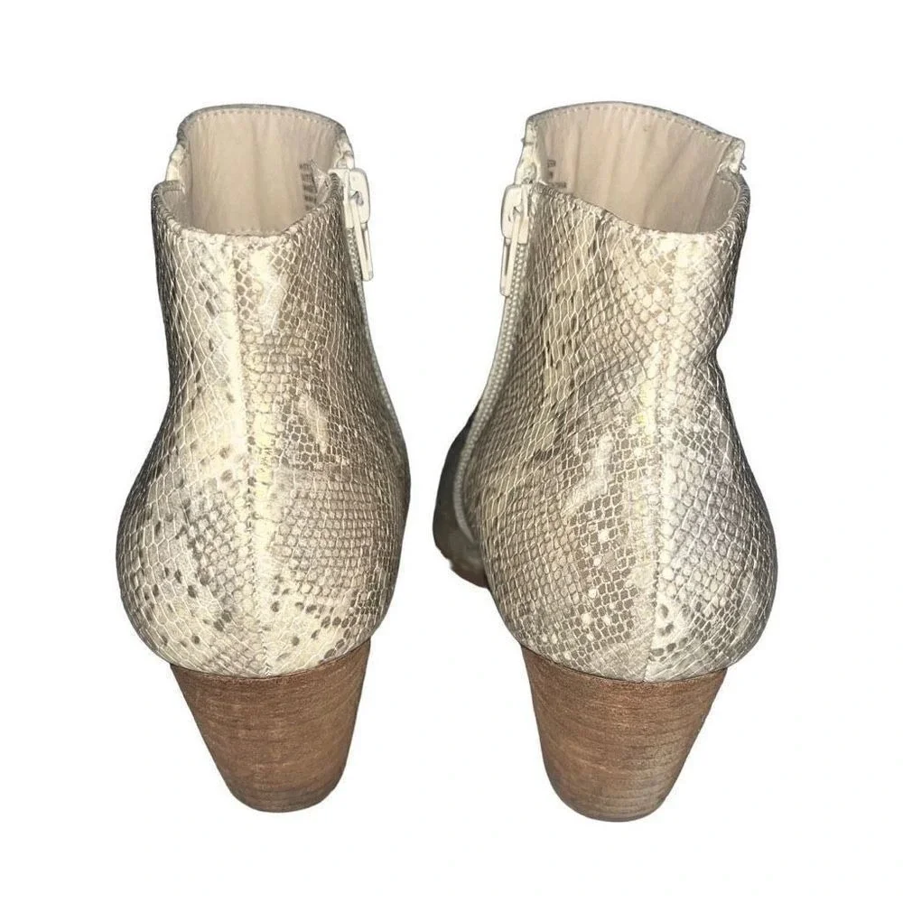 Coconuts by Matisse Astoria Snakeskin Ankle Boots‎ Gold Metallic Pointed Toe 8M
